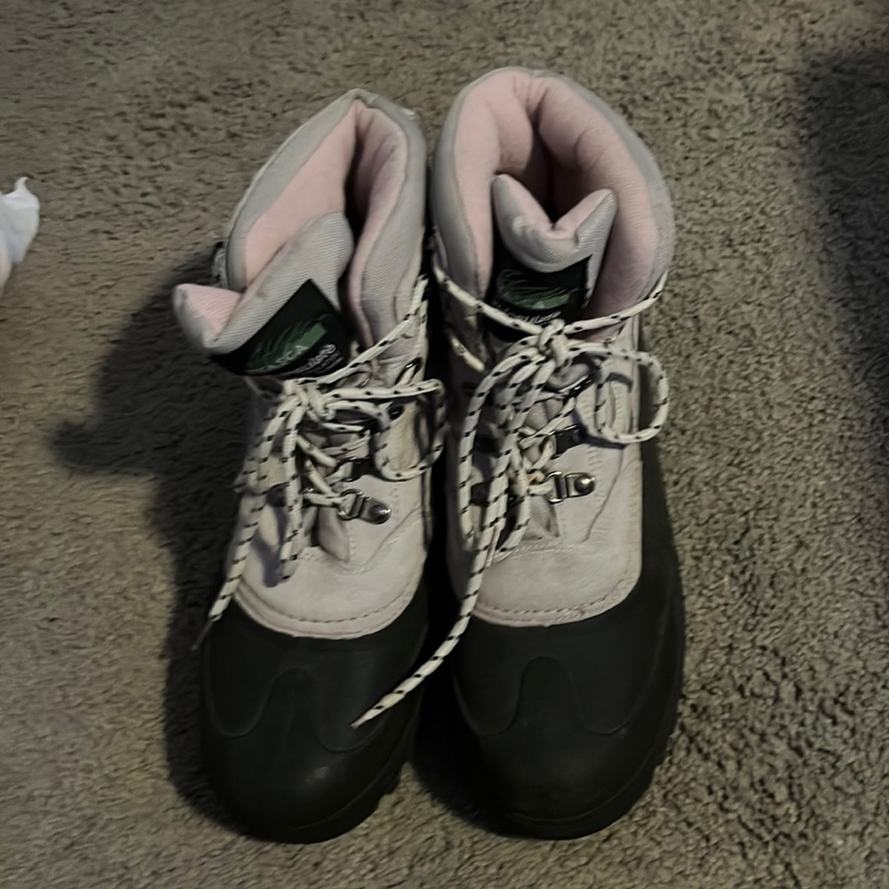 Winter boots